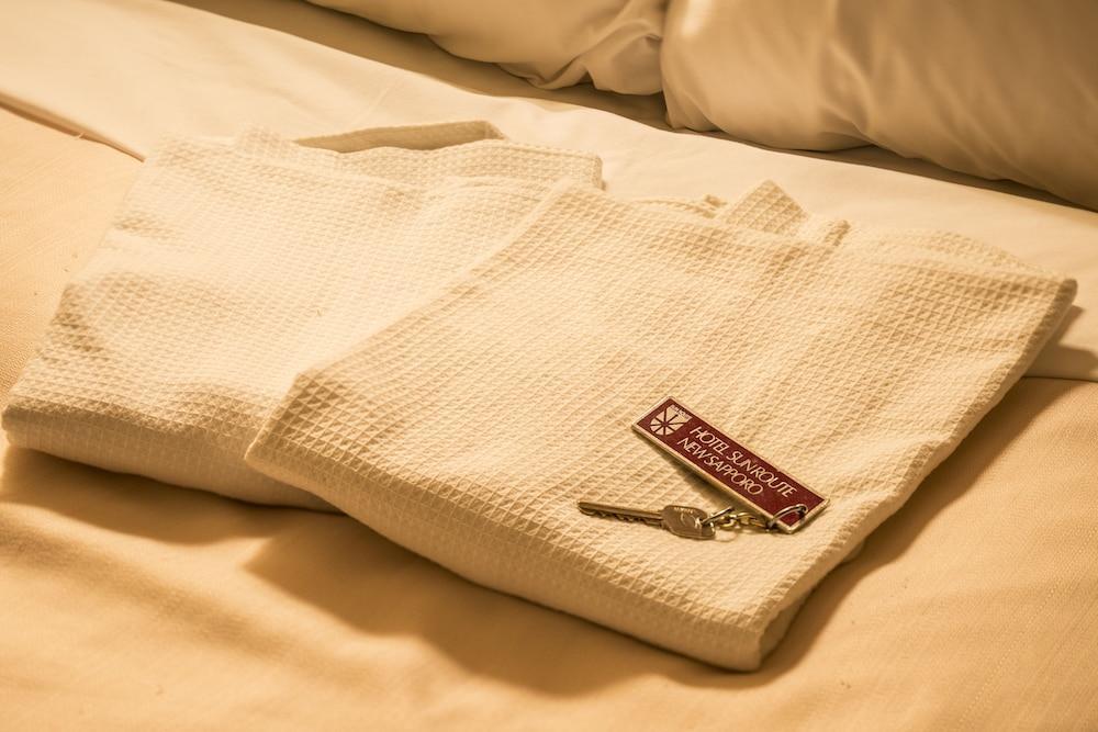 Hotel Sunroute New Sapporo Bagian luar foto