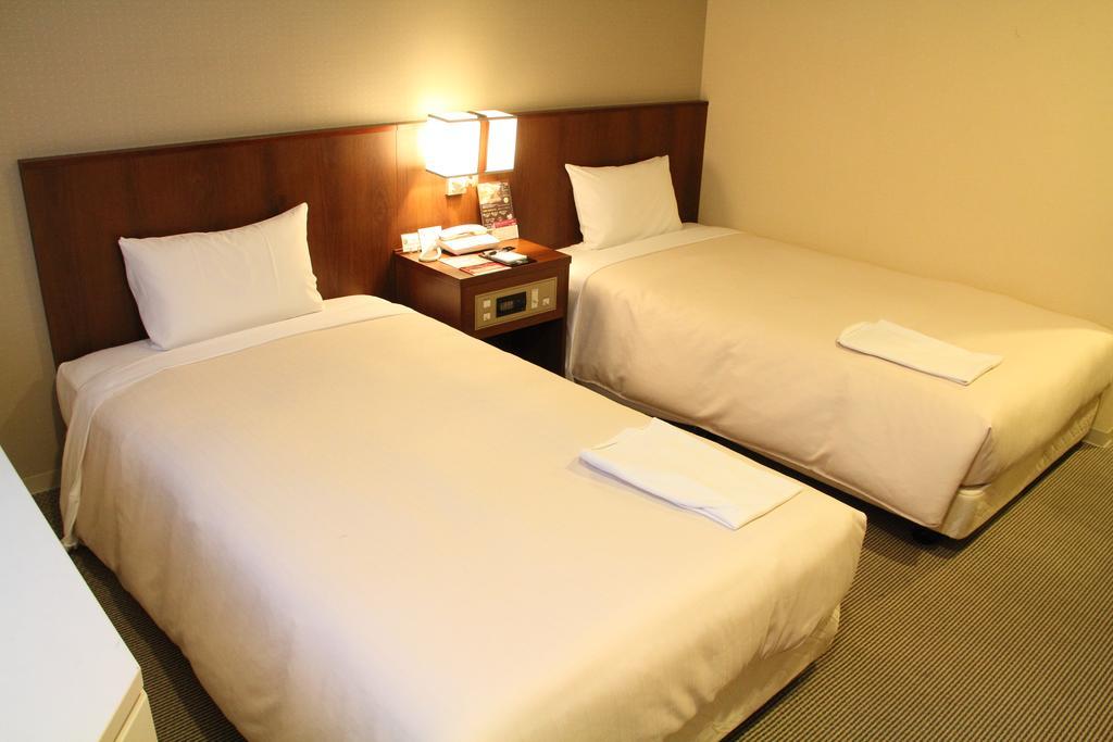 Hotel Sunroute New Sapporo Bagian luar foto